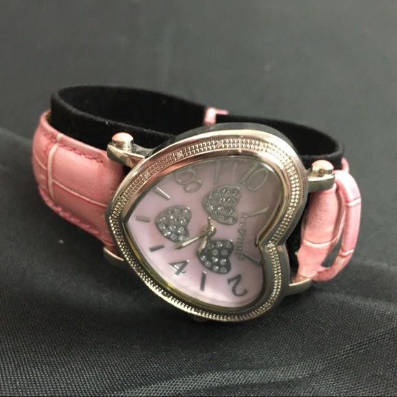 NWT/box Ice Time Diamond Heart face watch - Picture 4 of 6